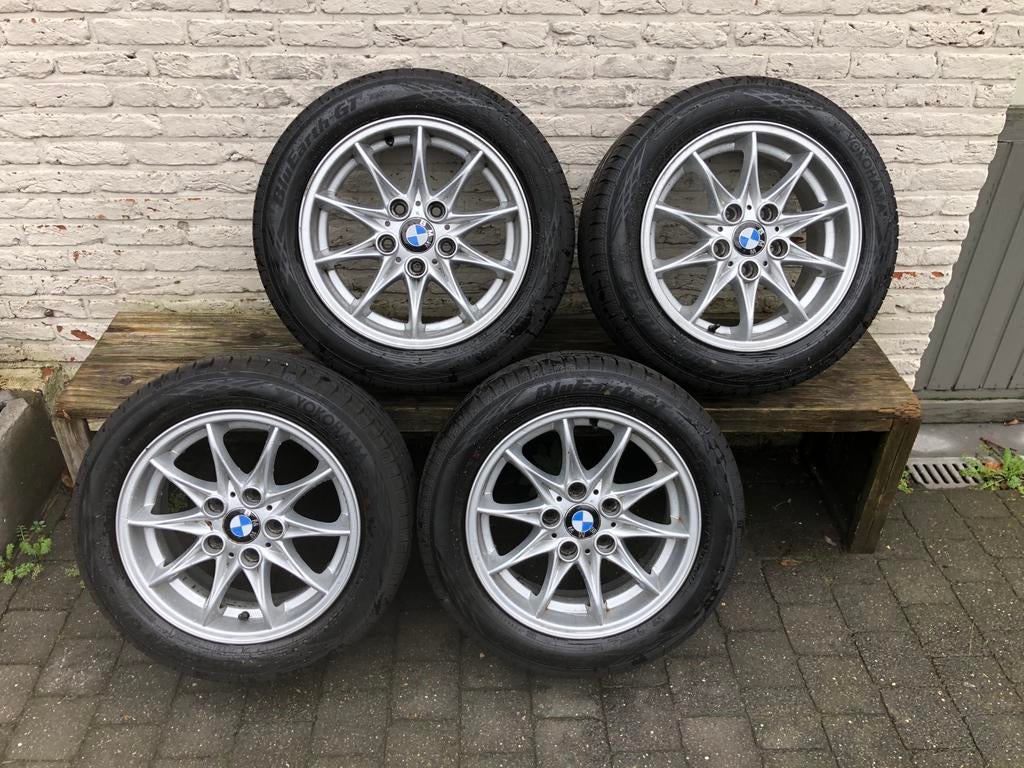 Ensemble de jantes BMW 16 pouces Z4 d'origine, Autos : Pièces & Accessoires, Pneus & Jantes, Enlèvement, 16 pouces, Pneu(s)