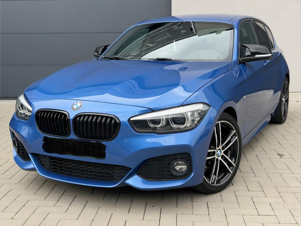Bmw f20 118i Benzine / M-Sport / Automaat / Xenon / Camera, Auto's, Automaat, Blauw, Alcantara, Bedrijf
