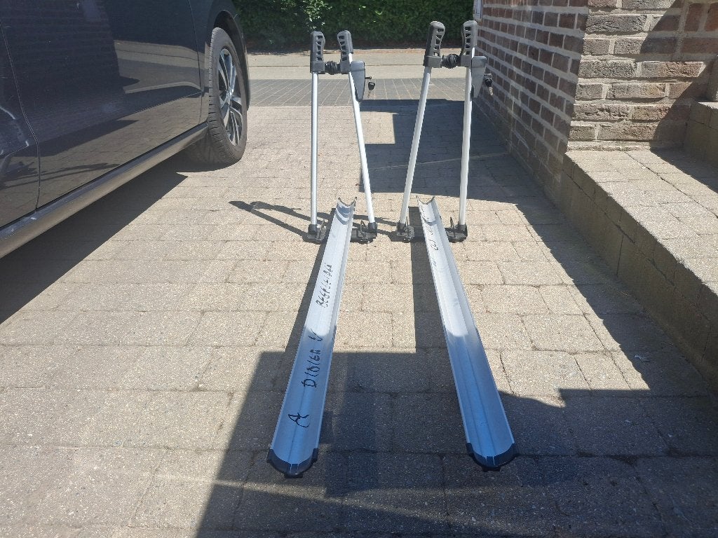 2 Twinny Load dakfietsdragers in aluminium, Ophalen, 2 fietsen, Zo goed als nieuw, Dakdrager