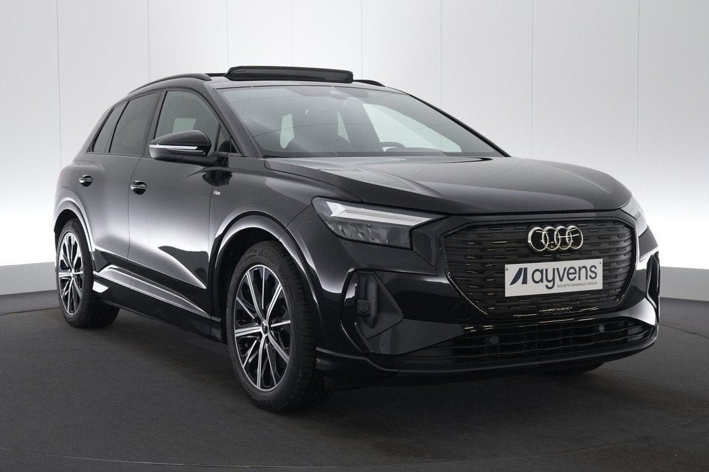 (2BPJ772) AUDI Q4 E-TRON, Autos, Autres modèles, Achat, Phares entièrement LED, Entreprise