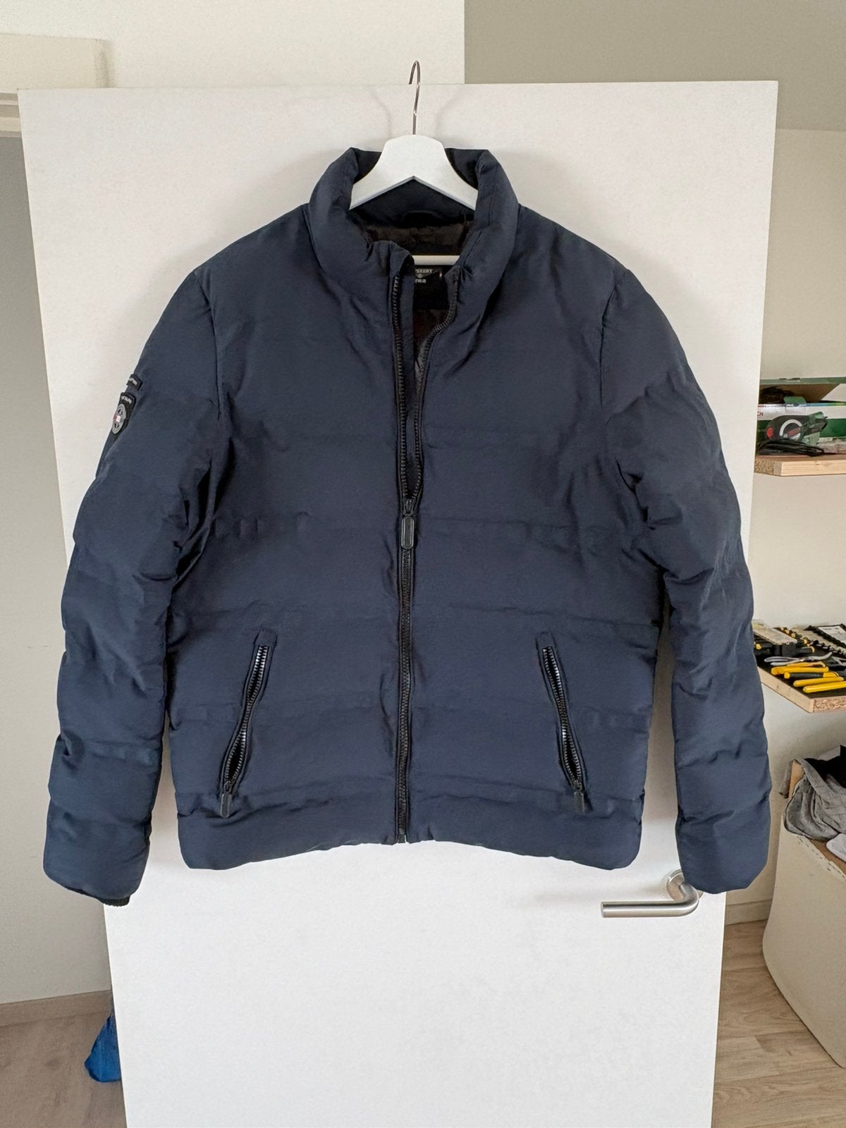 Winterjas te koop superdry, Enlèvement, Comme neuf