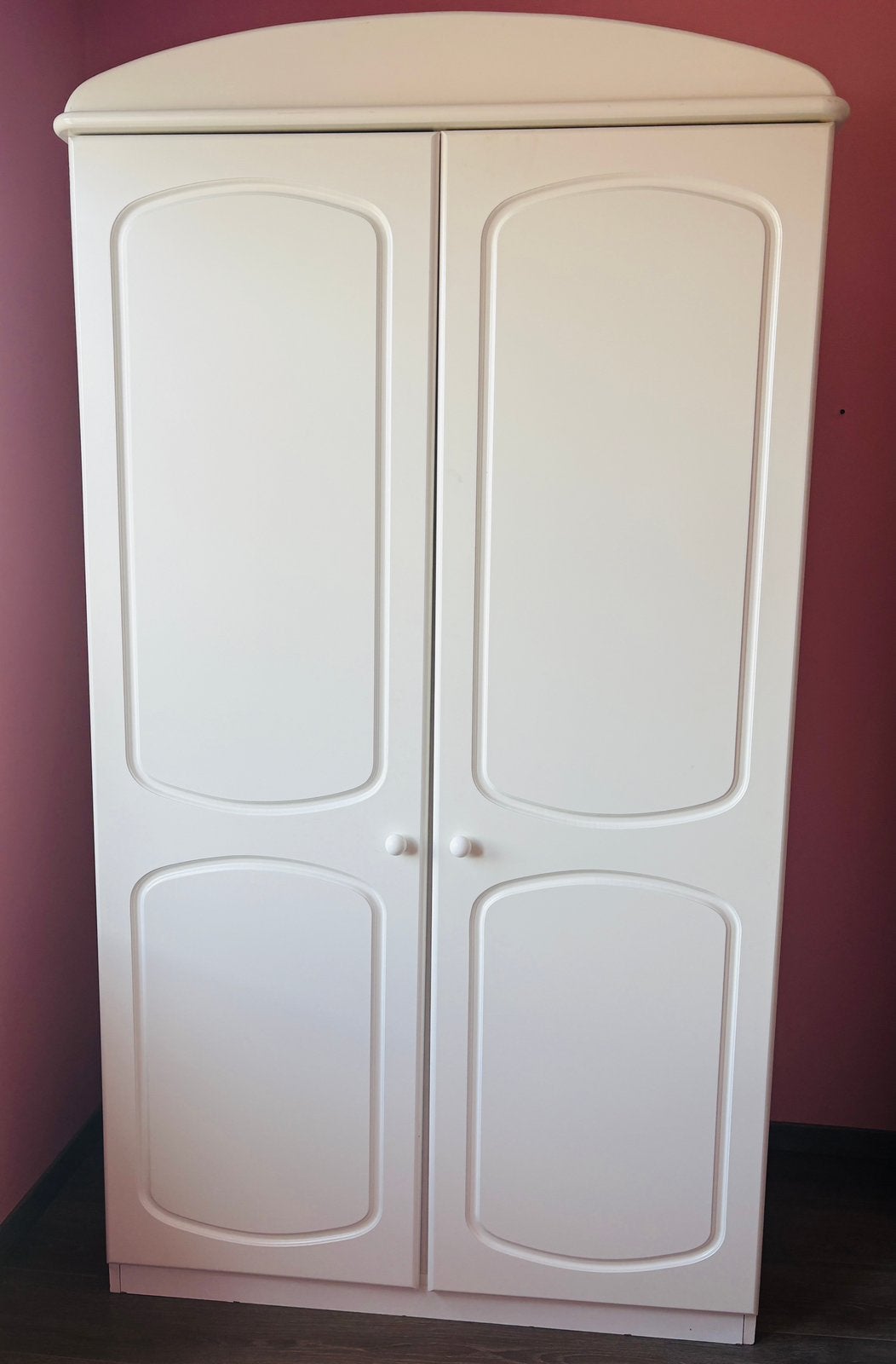 Wit kinderkastje, Huis en Inrichting, Kasten | Kleerkasten, Ophalen, Gebruikt, 100 tot 150 cm, Met plank(en)