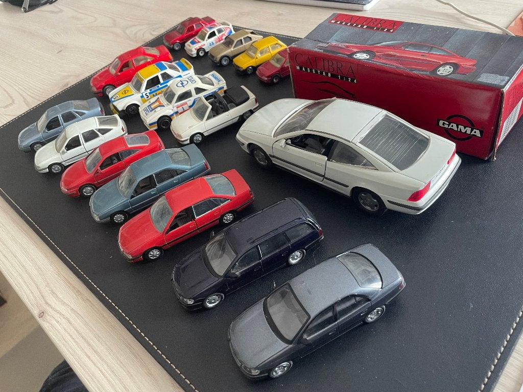 LOT OPEL modelautos divers, Hobby & Loisirs créatifs, Voitures miniatures | 1:43, Enlèvement ou Envoi, Comme neuf, Voiture, Gama