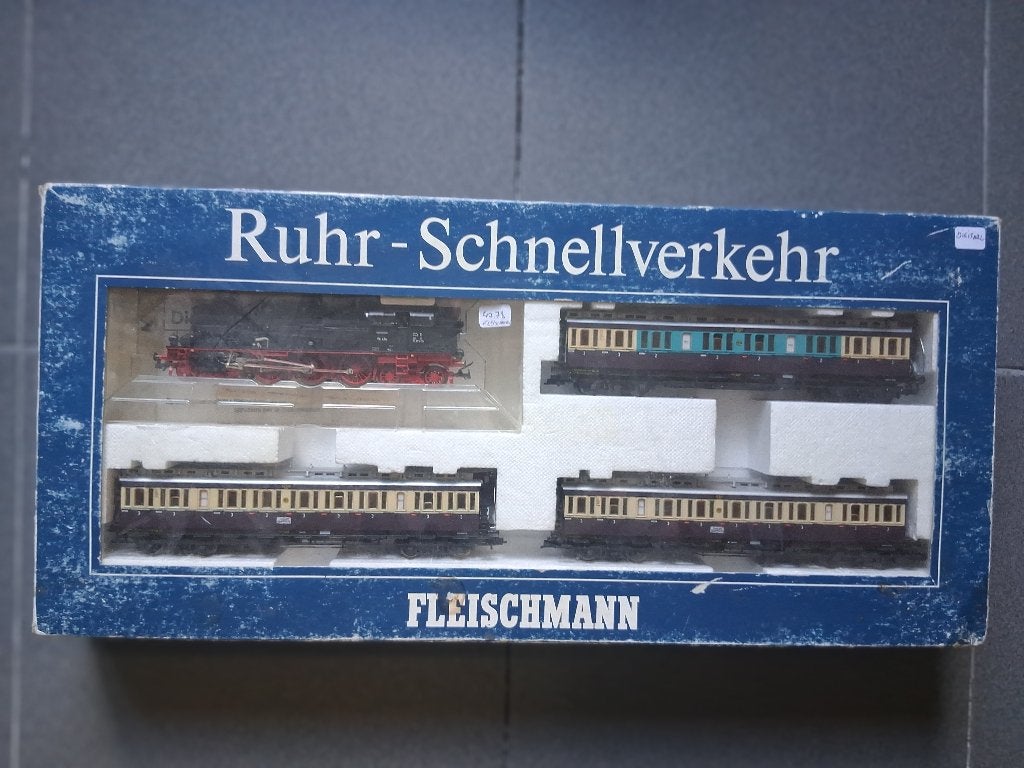 Kit numérique Fleischmann Ruhr-Schellverkehr 4887, Enlèvement ou Envoi, Fleischmann, Set de Trains, Courant continu