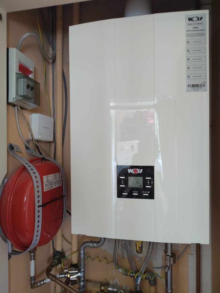 Condensatieketel + buitenvoeler Wolf  +Honeywell thermostaat, Bricolage & Construction, Chauffe-eau & Boilers, Utilisé, Gaz naturel