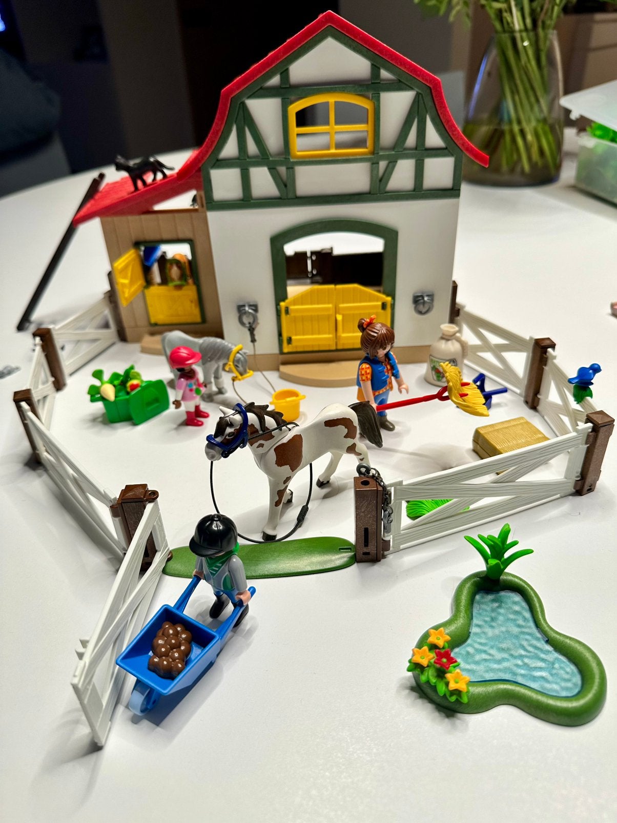 Playmobil Pony Farm 6927 5784, Enfants & Bébés, Enlèvement ou Envoi, Bâtiment, Comme neuf, Kit complet
