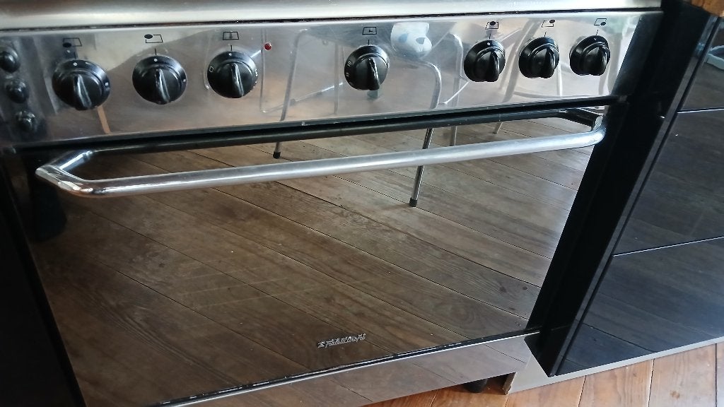 Fratelli Onofri fornuis, Elektronische apparatuur, Fornuizen, Gebruikt, Vrijstaand, Gas, 5 kookzones of meer, 85 tot 90 cm, 60 cm of meer