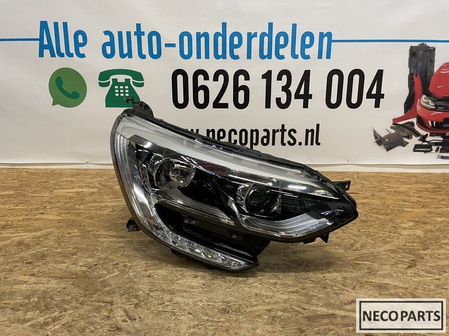 RENAULT MEGANE 4 H7 LED KOPLAMP RECHTS 260102555R ORIGINEEL, Auto-onderdelen, Gebruikt, -, Renault, -