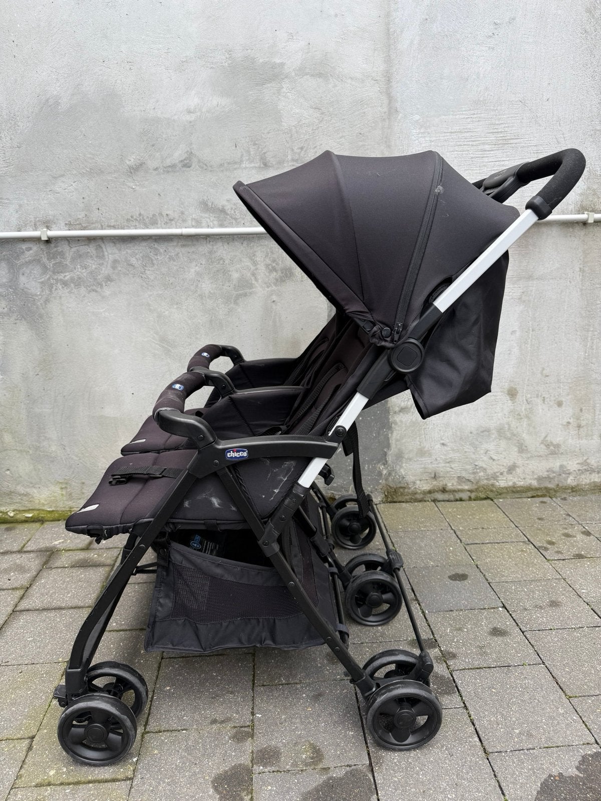 Dubbelen buggy Chicco te koop, Ophalen, Zo goed als nieuw