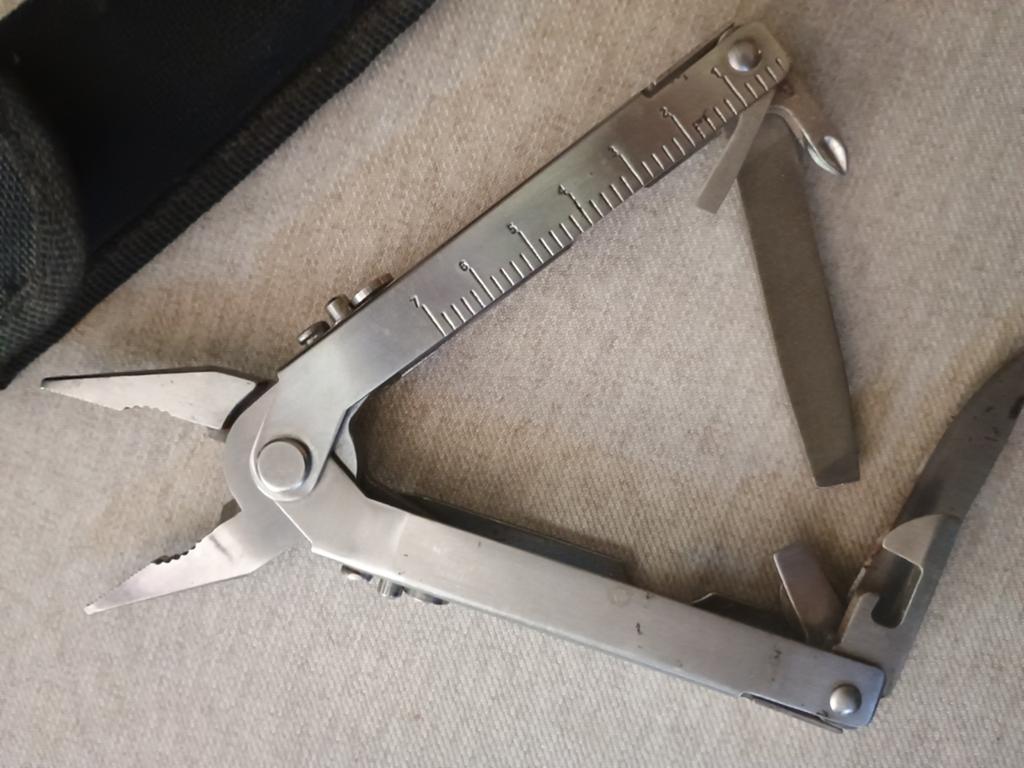 Multi  tool, Ophalen of Verzenden