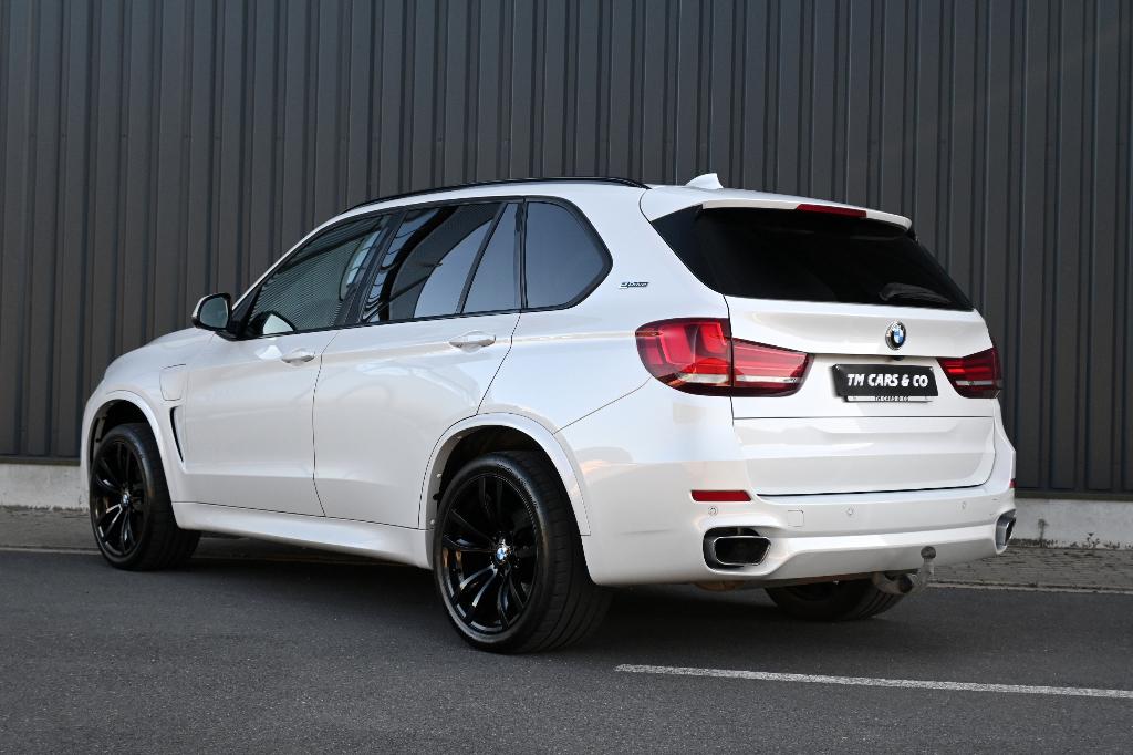 BMW X5 40e M pack HUD Pano, 360 ACC Trekh, zetelkoel, sfeer, Auto's, BMW, 78 g/km, 4 cilinders, Wit, Leder
