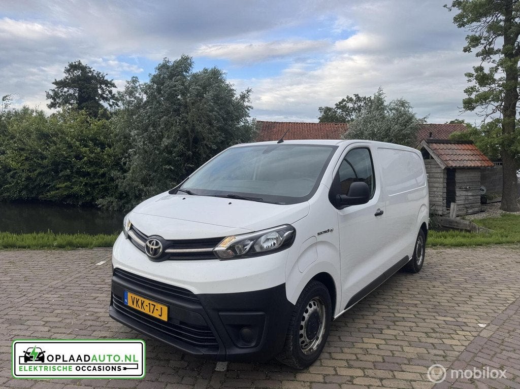 Toyota PROACE Electric Worker Extra Range 75Kwh | Trekhaak, Auto's, Bestelwagens en Lichte vracht, Gebruikt, Parkeersensor, 136 pk