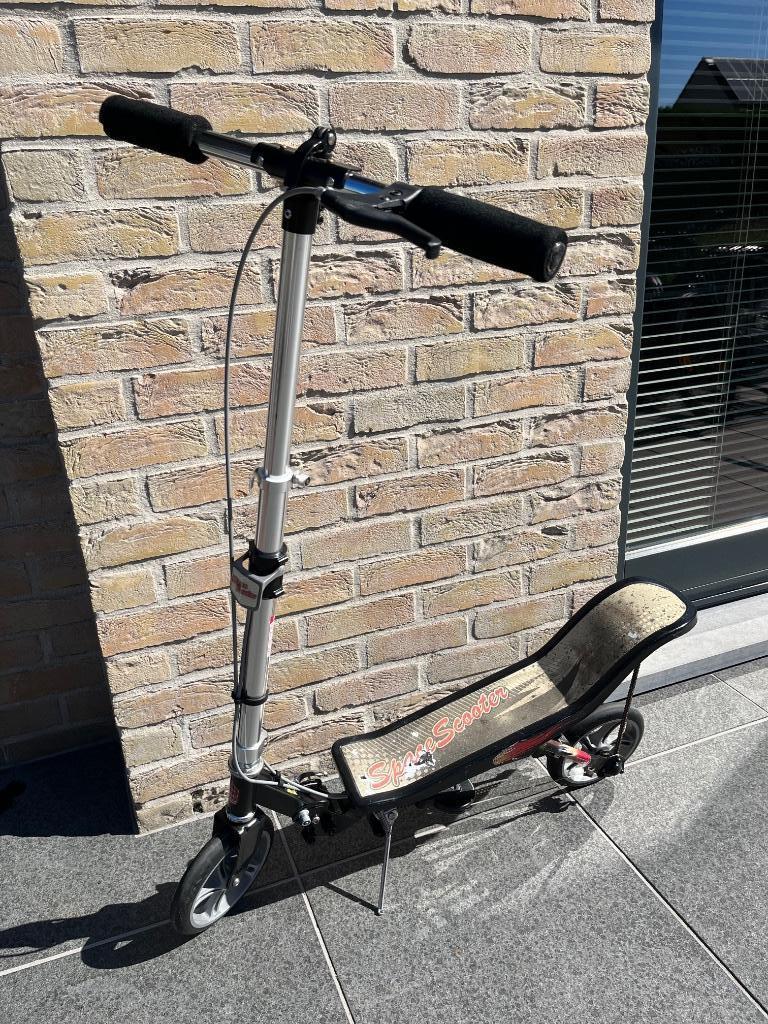 Space Scooter zwart in prima staat! (+ eveneens in wit)!, Fietsen en Brommers, Steps, Gebruikt, Gewone step, Ophalen