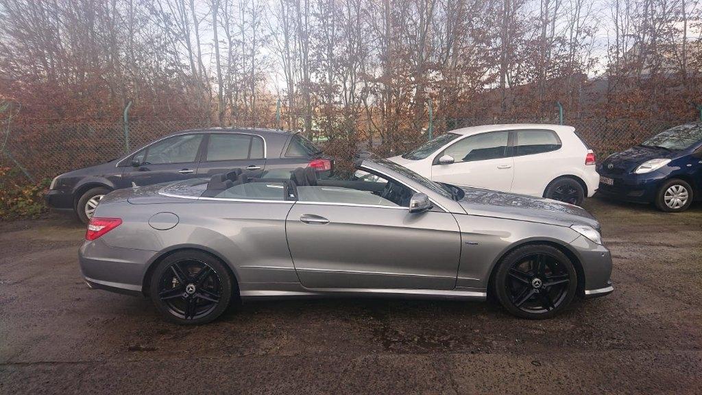 MERCEDES-BENZ E 220 CDI CABRIOLET - PACK AMG SPORT - FULL, Autos, Cuir, Entreprise, Cabriolet, Carnet d'entretien