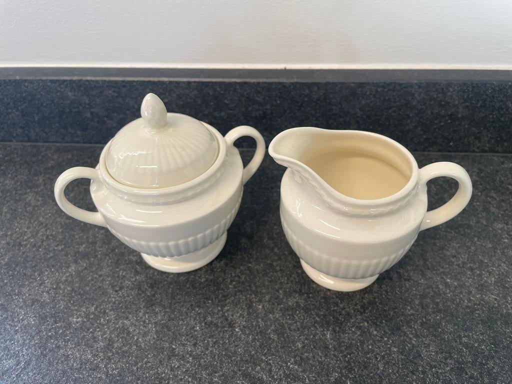 Wedgwood Edme melkkannetje & suikerpot, Ophalen of Verzenden
