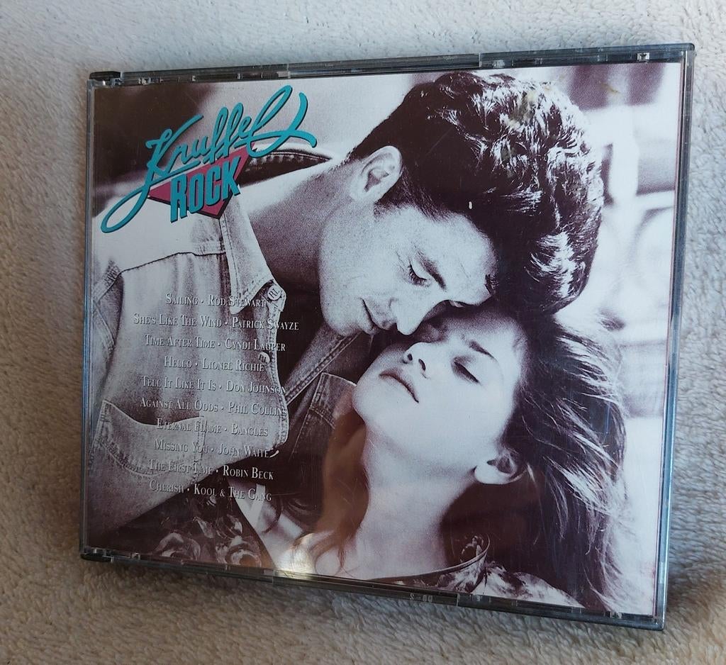 Cd Knuffelrock- 36 love songs, Ophalen of Verzenden, Zo goed als nieuw