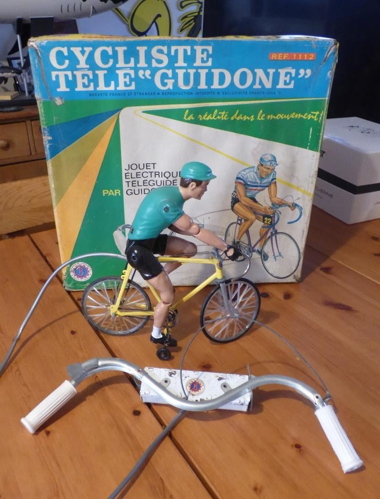 Jouet vintage Cycliste télé guidoné 1969 France Jouets, Ophalen of Verzenden