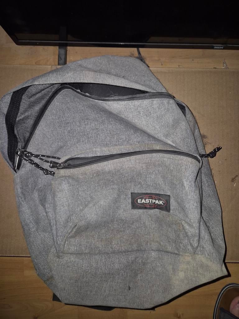 Grijze rugzak eastpak, Verzenden, Eastpak