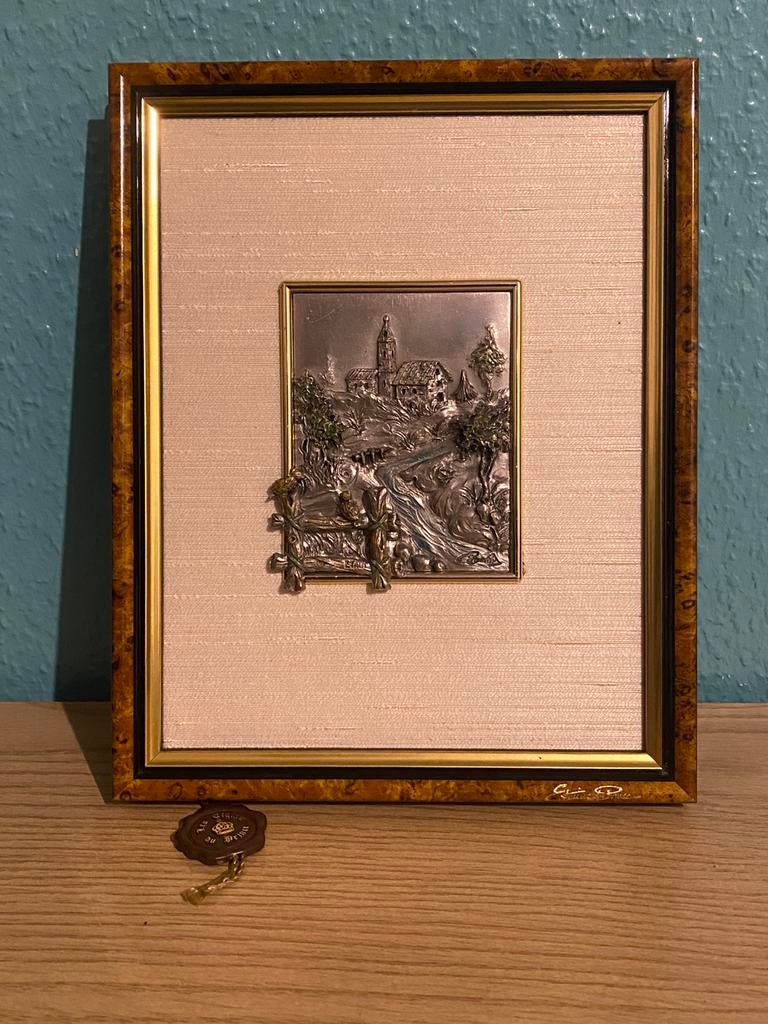 Les étains du Prince, Antiquités & Art, Enlèvement