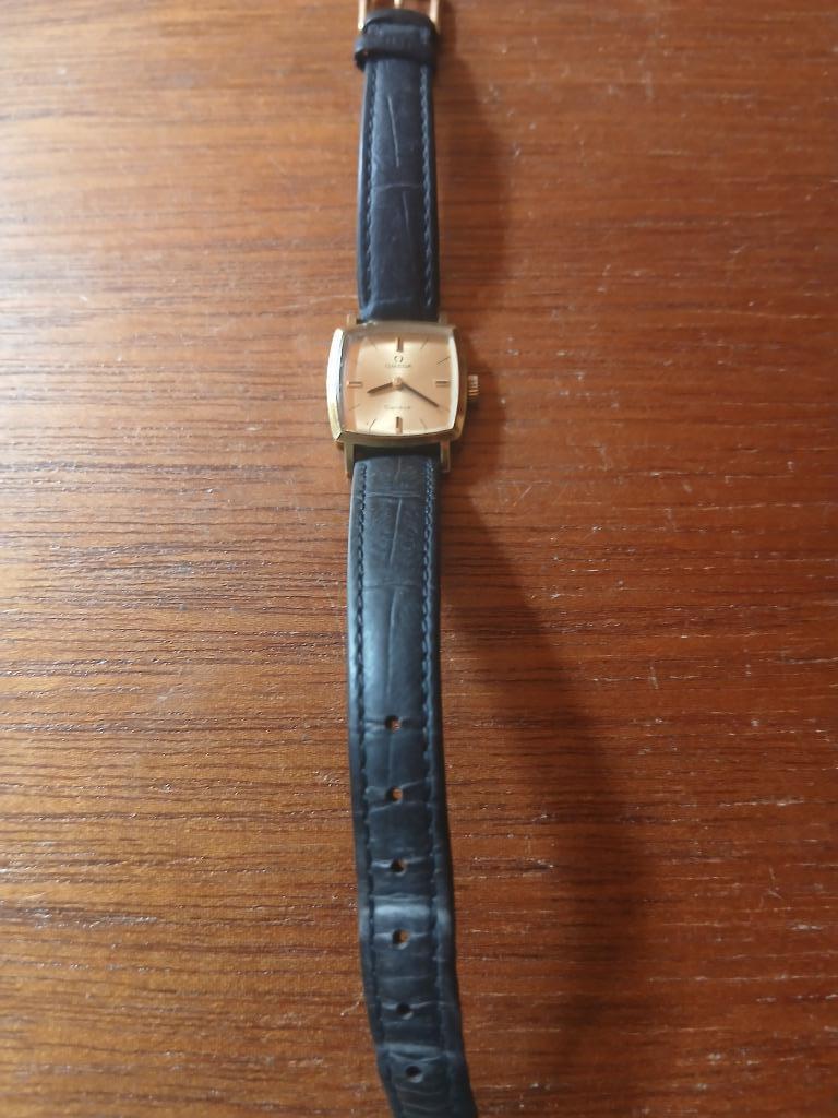Omega Geneve en métal doré, Montre-bracelet, Enlèvement ou Envoi, Avec bracelet, Or