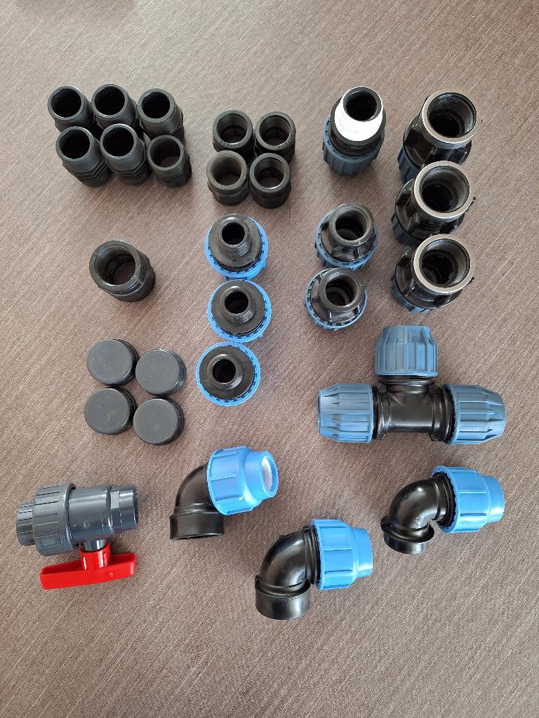 Koppelstukken - aansluitstuk watertoevoer, Enlèvement ou Envoi, Neuf, PVC, 20 à 40 mm