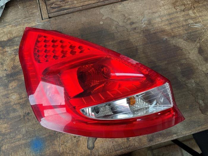 Achterlicht links van een Ford Fiesta, Auto-onderdelen, Verlichting, Ford, Gebruikt, 3 maanden garantie, Ophalen of Verzenden