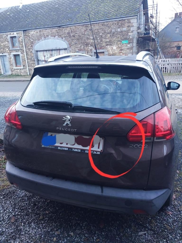 Peugeot 2008 diesel jaar 2014 202030 km, Auto's, Zwart, Bruin, 5 deurs, Particulier