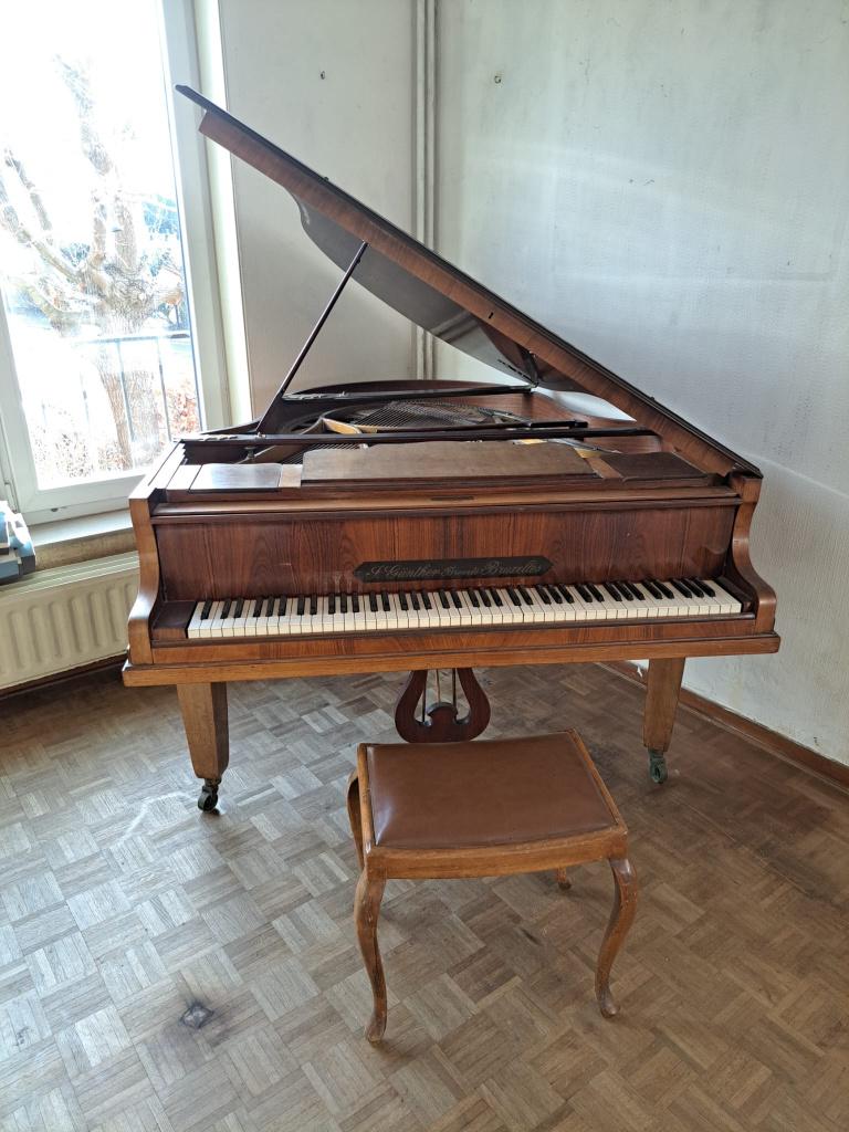 Piano Gunther, Musique & Instruments, Enlèvement, Utilisé, Brun, Piano
