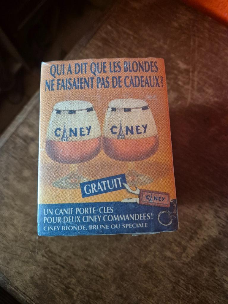 Bloc de sous bock Ciney, Enlèvement ou Envoi, Comme neuf, Sous-bock, Autres marques