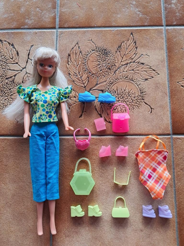 Steffi Love Super Trend 2002, Kinderen en Baby's, Speelgoed | Poppen, Gebruikt, Overige typen, Ophalen of Verzenden
