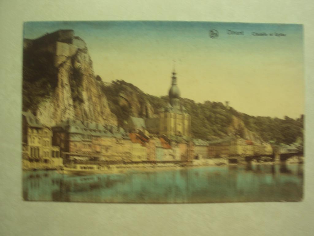 53637 - DINANT - CITADELLE ET EGLISE - ZIE 2 FOTO'S, Envoi