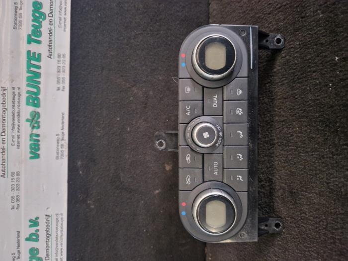 Panneau de commandes chauffage d'un Nissan Qashqai, Enlèvement ou Envoi, 3 mois de garantie, Utilisé, Nissan