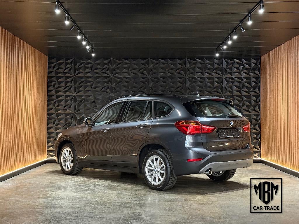 ✅ BMW X1 sDrive18i Automaat GARANTIE Leer Navi Zetelverw, Auto's, 1505 kg, Leder, Bedrijf, 5 zetels