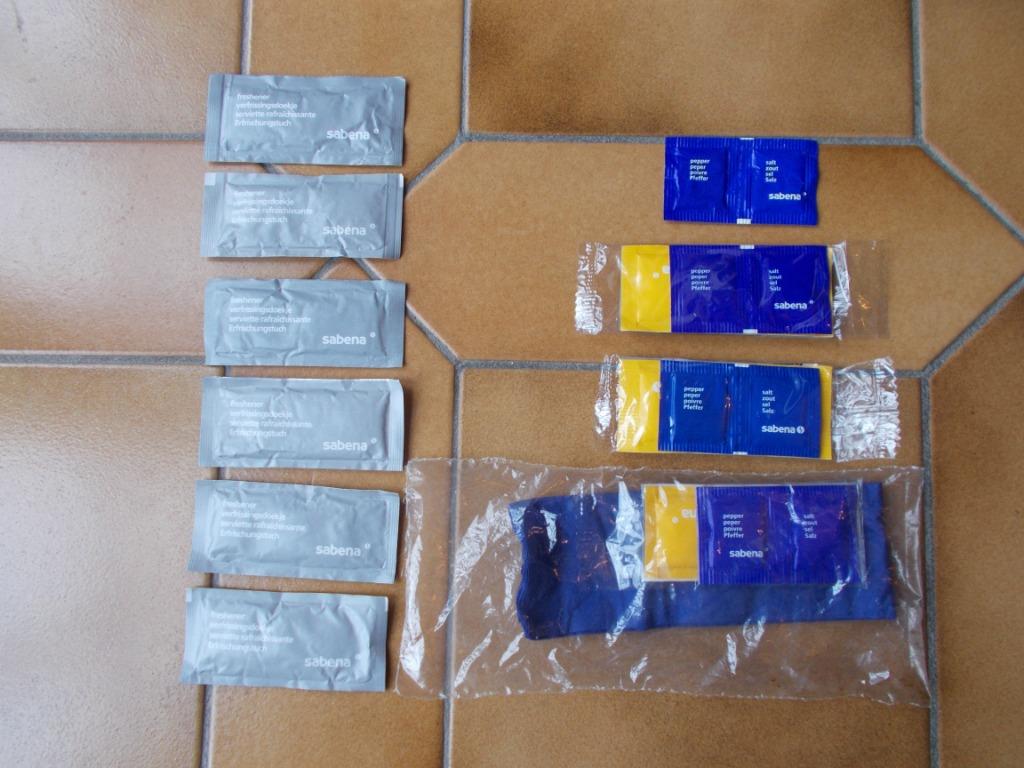 Lot sachets sel et poivre et lingettes Sabena vintage, Enlèvement, Neuf
