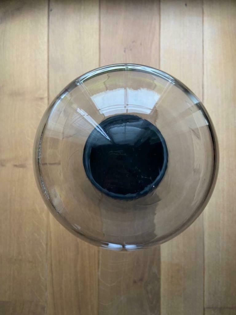 Grande cloche ou globe en verre avec socle en bois noir, Ophalen