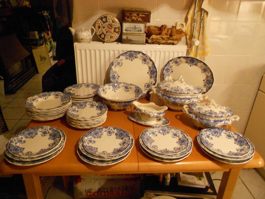 servies B.F.K. DORDRECHT 12 persoons eetservies, Enlèvement