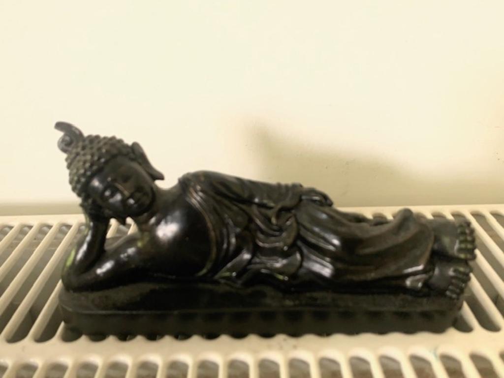 liggende Buddha beeldje, Ophalen, Zo goed als nieuw