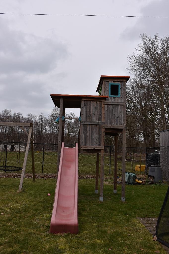 Speelhuisje, Enlèvement, Utilisé, Bois