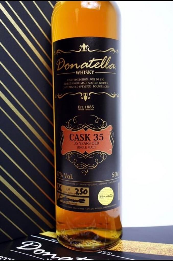 Whisky Donatella 35 ans, fût 35 (1 de 250 bouteilles), Enlèvement, Neuf