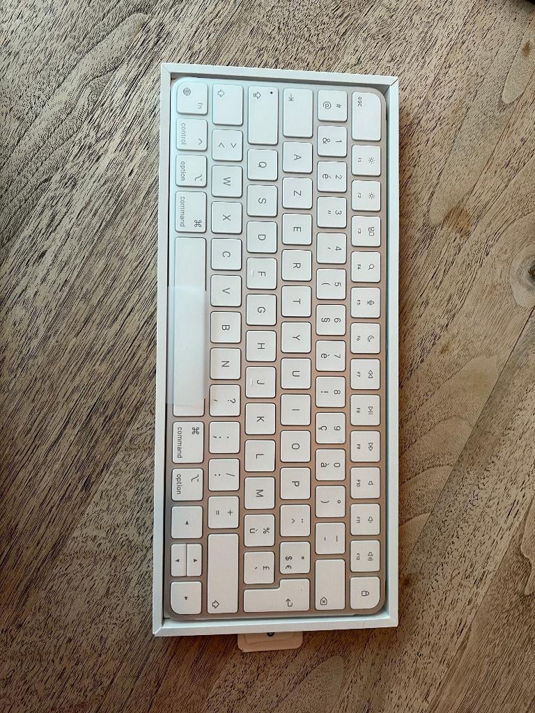 Apple Magic Keyboard - nog in verpakking, nooit gebruikt!, Computers en Software, Ophalen of Verzenden, Draadloos, Apple, Nieuw