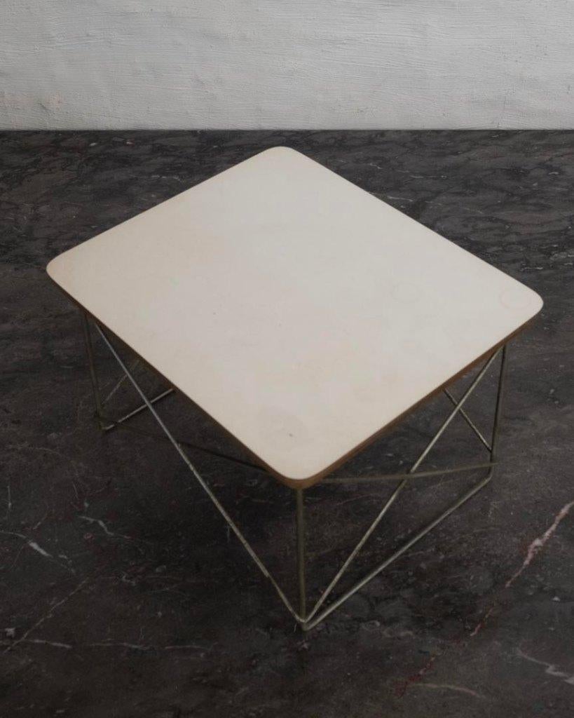 LTR origineel-ongerestaureerd Herman Miller Eames x Vitra, Maison & Meubles, Tables | Tables d'appoint, Enlèvement