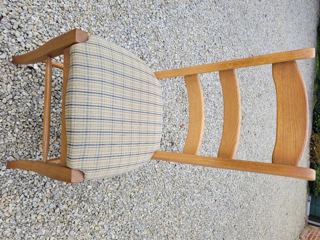 4 Houten stoelen met stoffen zit, Autres couleurs, Bois, Enlèvement, Utilisé
