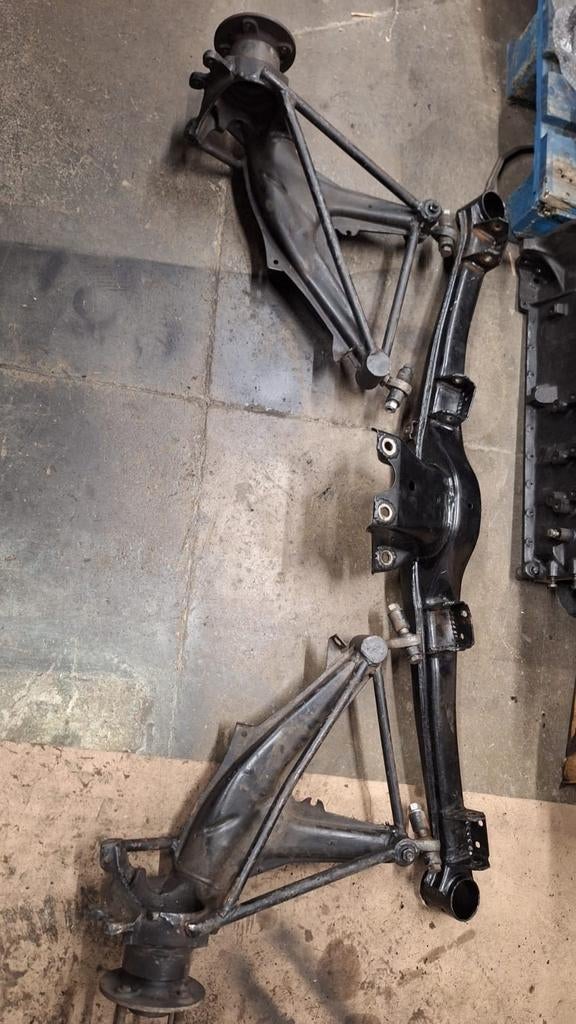 Traverses avant et arrieres renforcees  BMW E30/E36, Enlèvement ou Envoi, BMW
