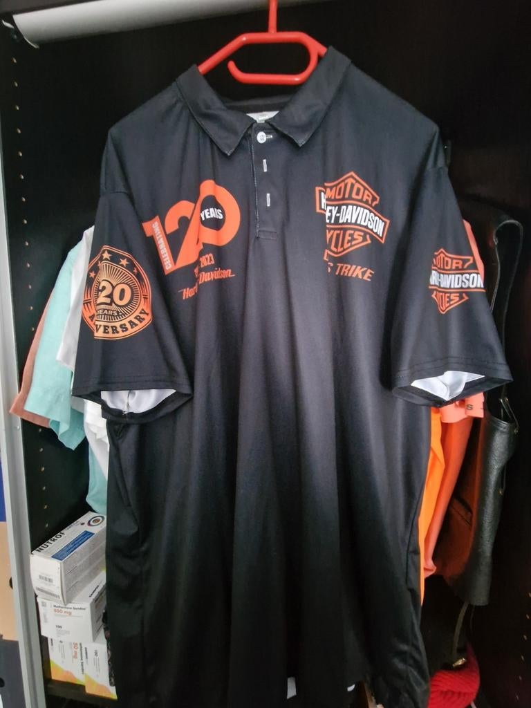 Polo Harley-Davidson Anniversary, Motos, Vêtements | Vêtements de moto, Enlèvement