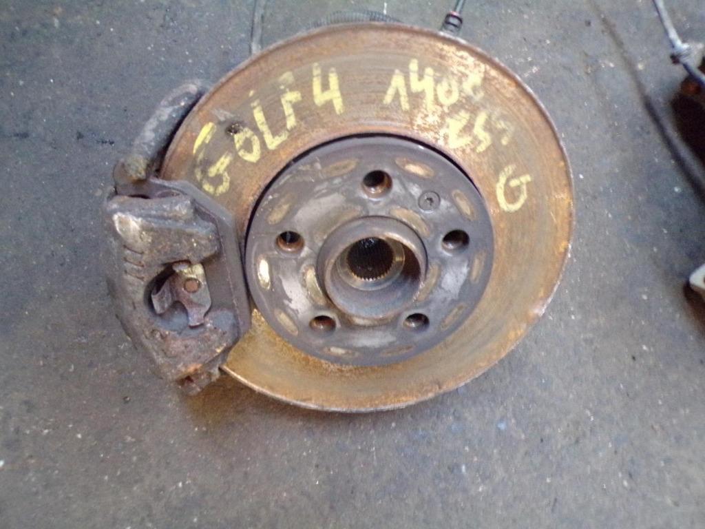 Moyeu avant gauche VW Golf 4 1.4i 55kw 1998-2005 LP/13971, Autos : Pièces & Accessoires, Enlèvement ou Envoi, Utilisé