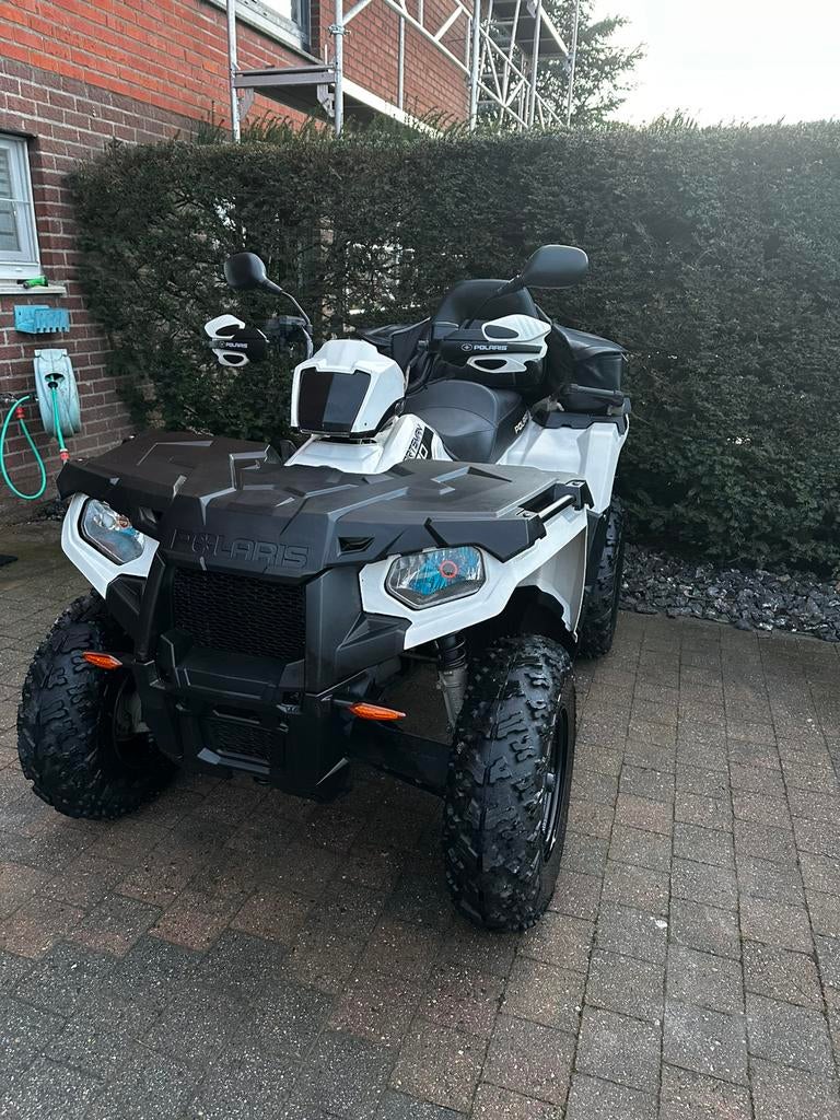 Polaris 570 sportman touring 2017, Motos, Quads & Trikes, plus de 35 kW, 1 cylindre, Enlèvement ou Envoi