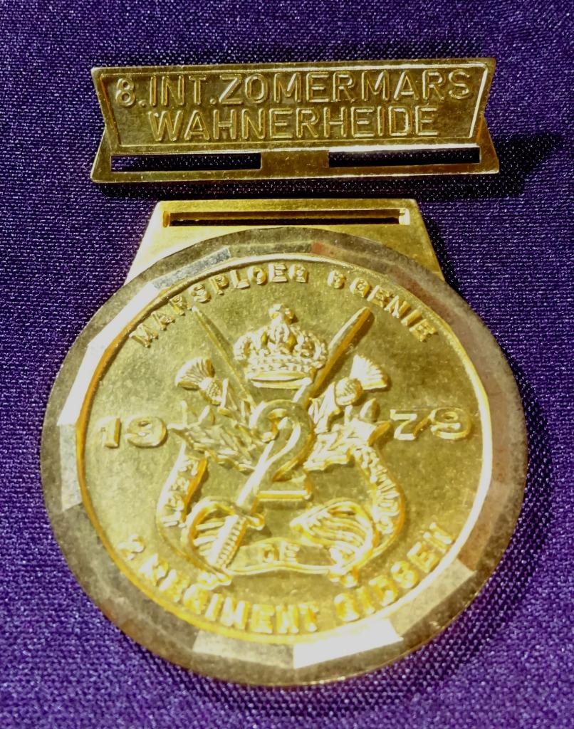 Marsmedailles ABL Wahnerheide 8. 9. 1979 1980 6e genie reg g, Verzamelen, Verzenden, Landmacht, Lintje, Medaille of Wings