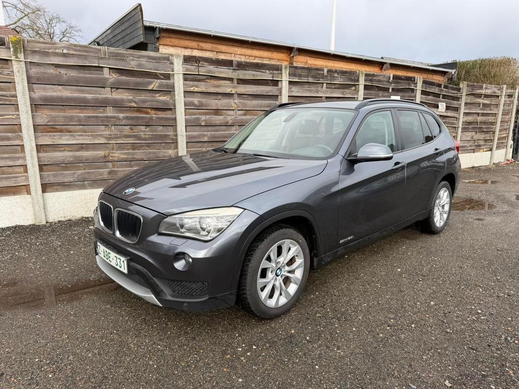 Bmw X1 2.0 benzine!!! 2013 XENON!!!, X1, Stof, USB, Zwart