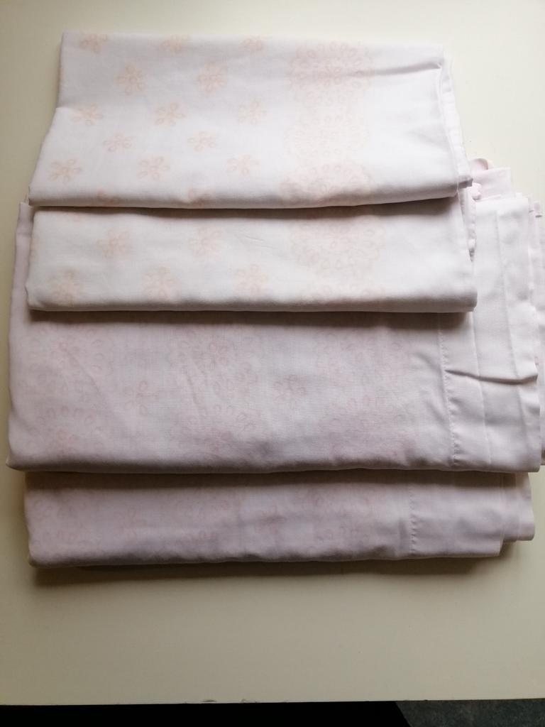 2 draps de lit + 2 taies pour 2 lits d'1 personne, Enlèvement ou Envoi, Utilisé, Blanc