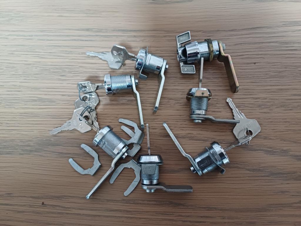 7 Stuks     brievebus en werkkasten slooten, Ophalen of Verzenden, Nieuw